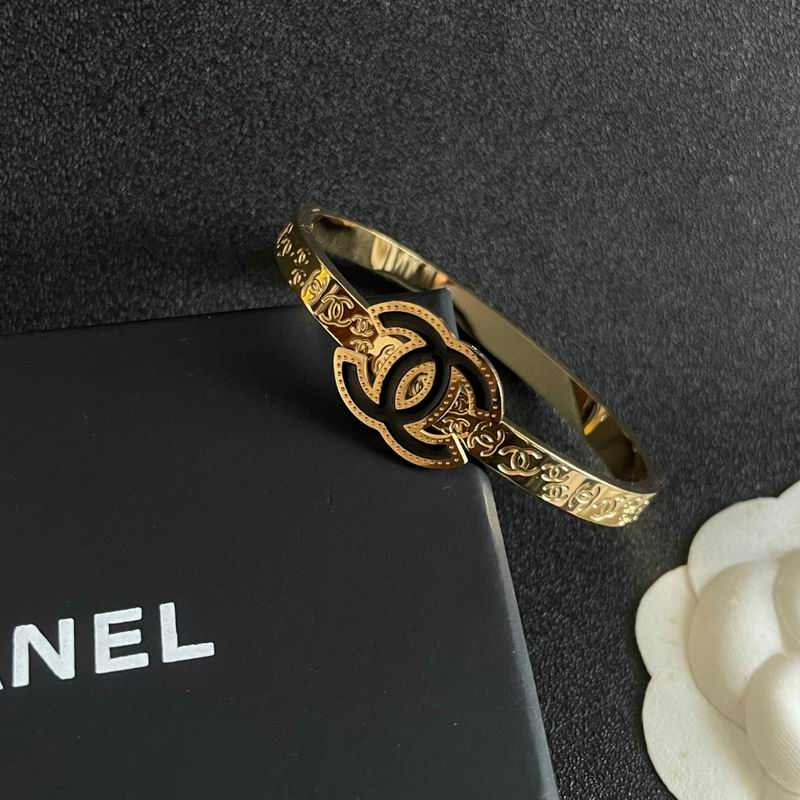 Chanel bracelet 05yxh11 (7)