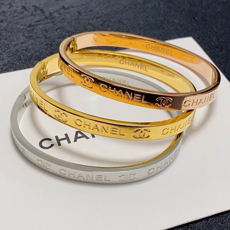 Chanel bracelet 05yxh12 (1)
