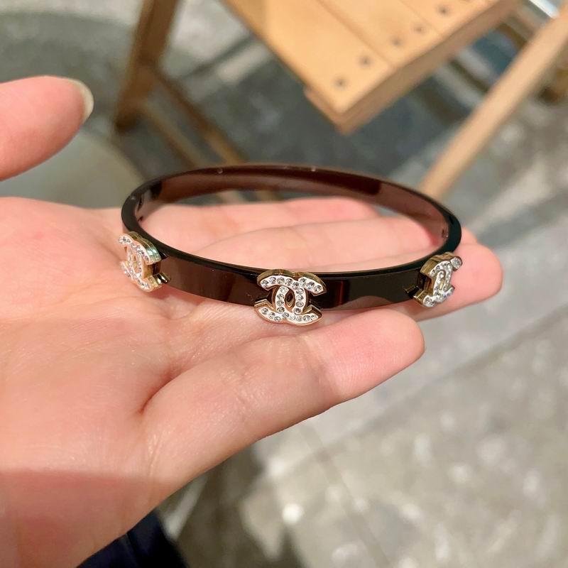 Chanel bracelet 05yxh14 (5)