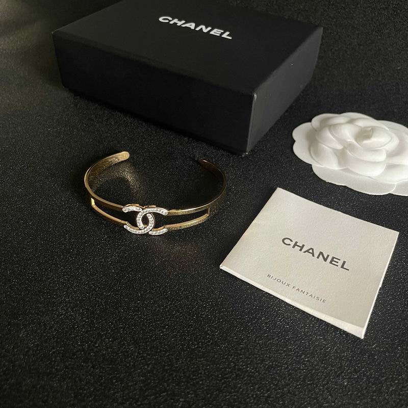 Chanel bracelet 05yxh15 (1)