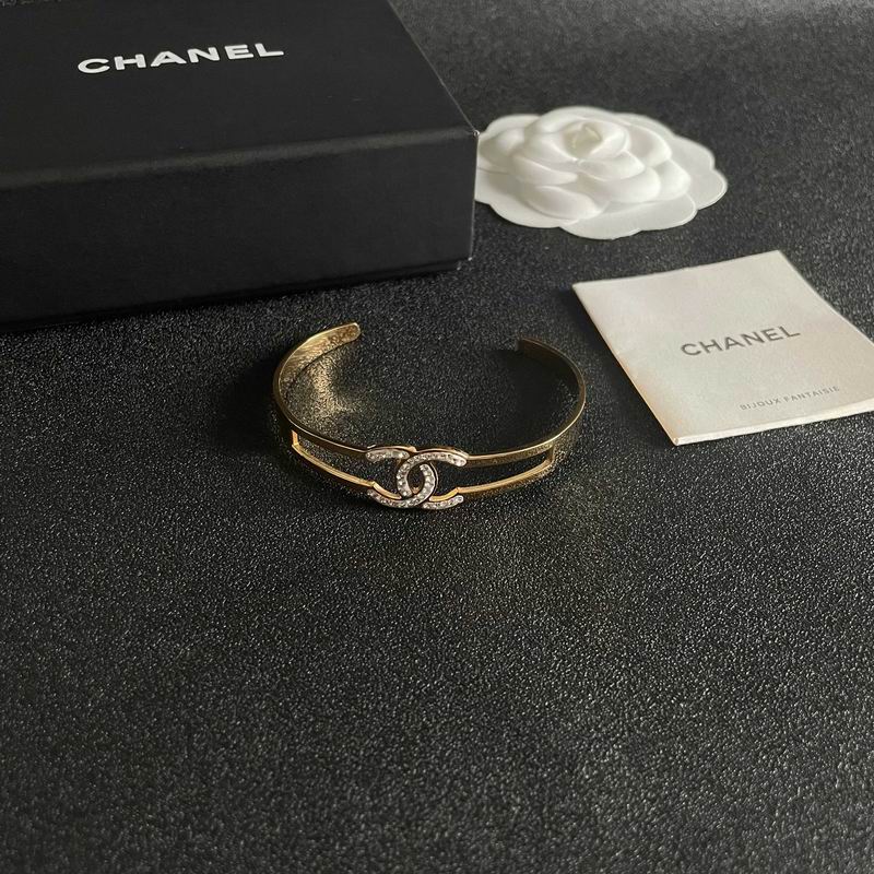 Chanel bracelet 05yxh15 (2)