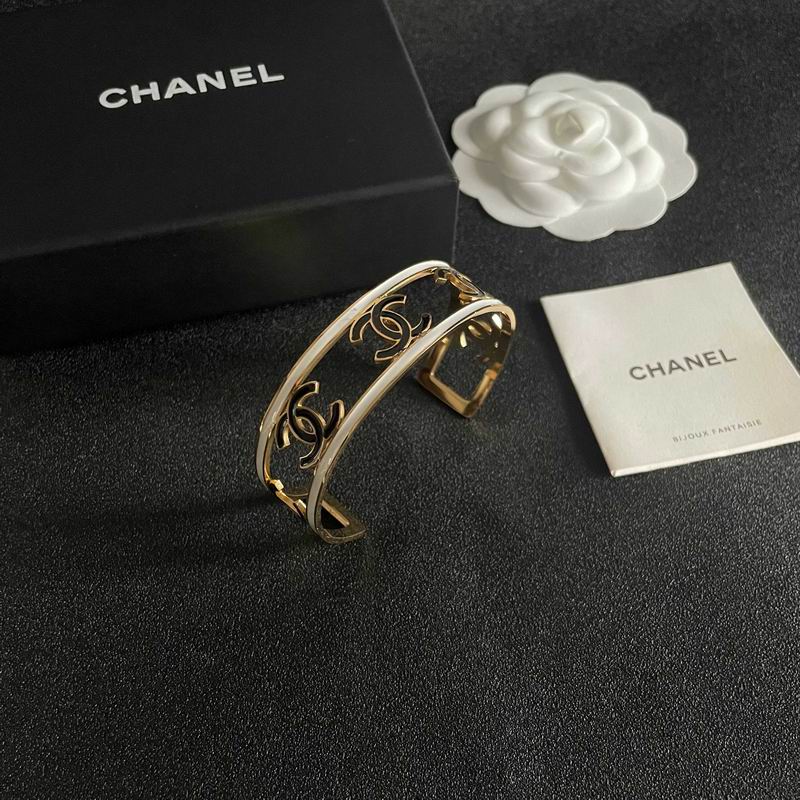 Chanel bracelet 05yxh16 (2)