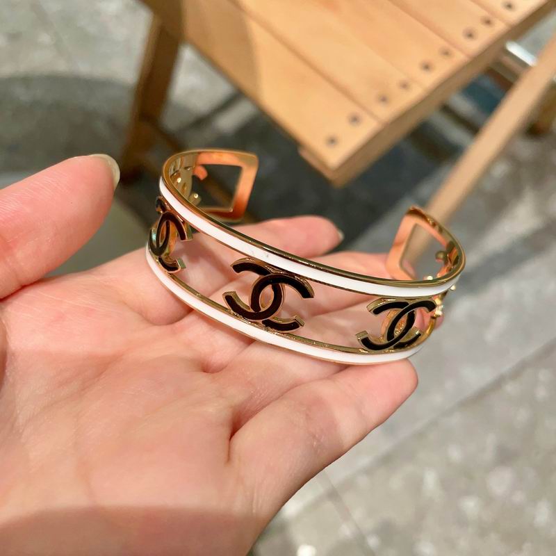 Chanel bracelet 05yxh16 (5)