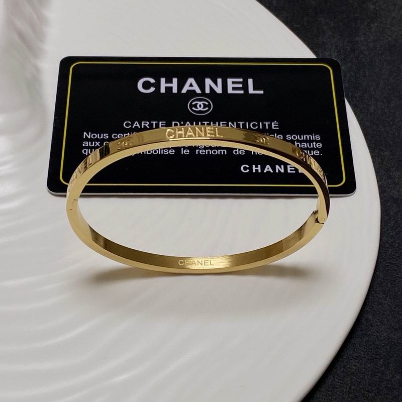 Chanel bracelet 05yxh17 (2)