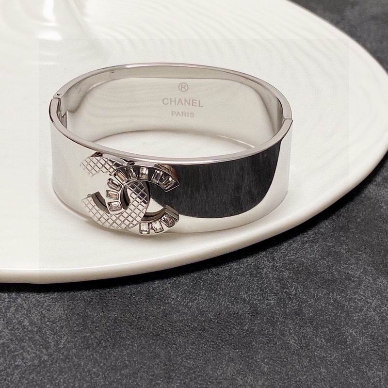 Chanel bracelet 05yxh18 (3)