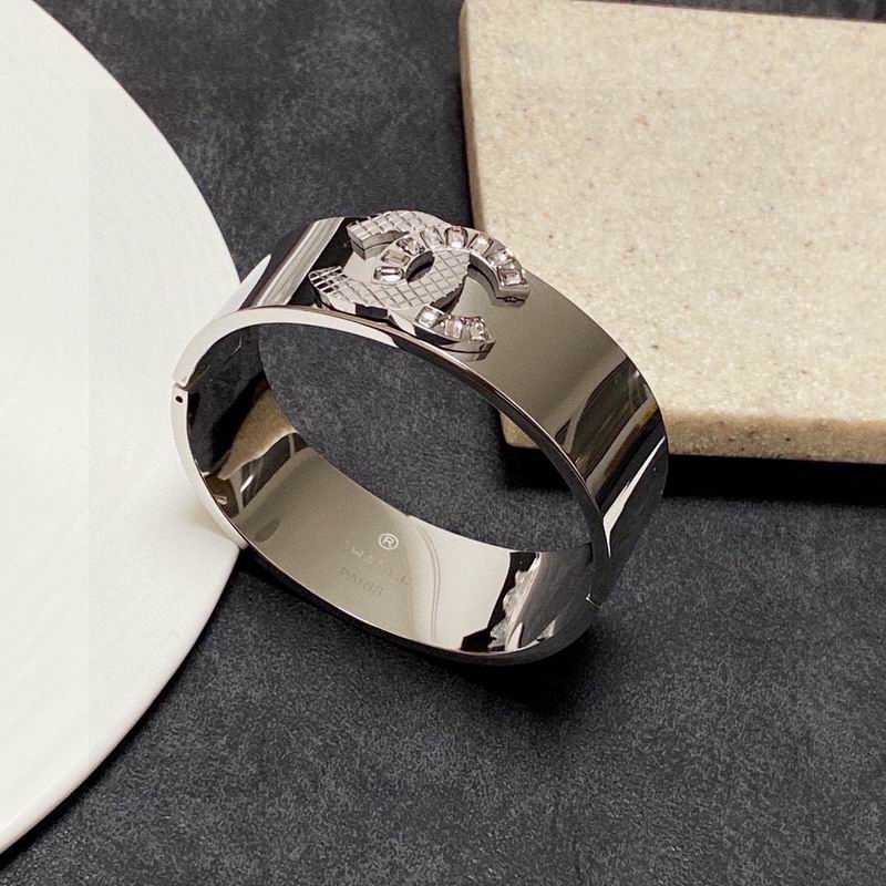 Chanel bracelet 05yxh18 (4)