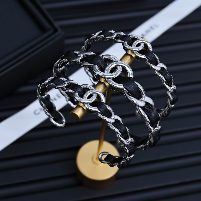Chanel bracelet 05yxh19 (8)