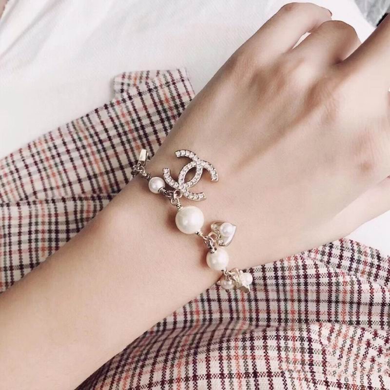 Chanel bracelet 05yxh29 (5)