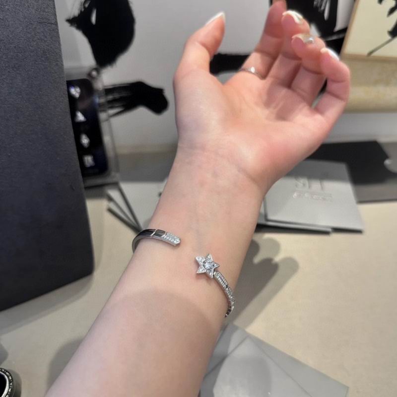 Chanel bracelet 07yxh01 (5)