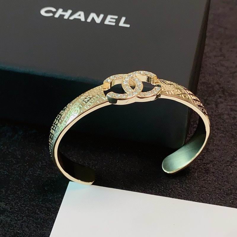 Chanel bracelet 07yxh02 (4)