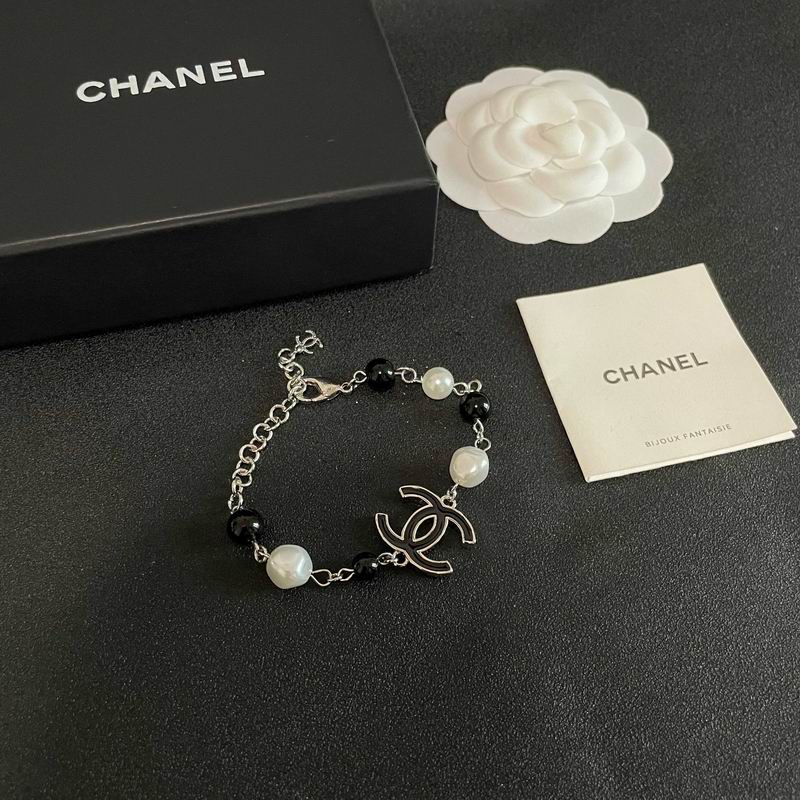 Chanel bracelet 07yxh03 (8)