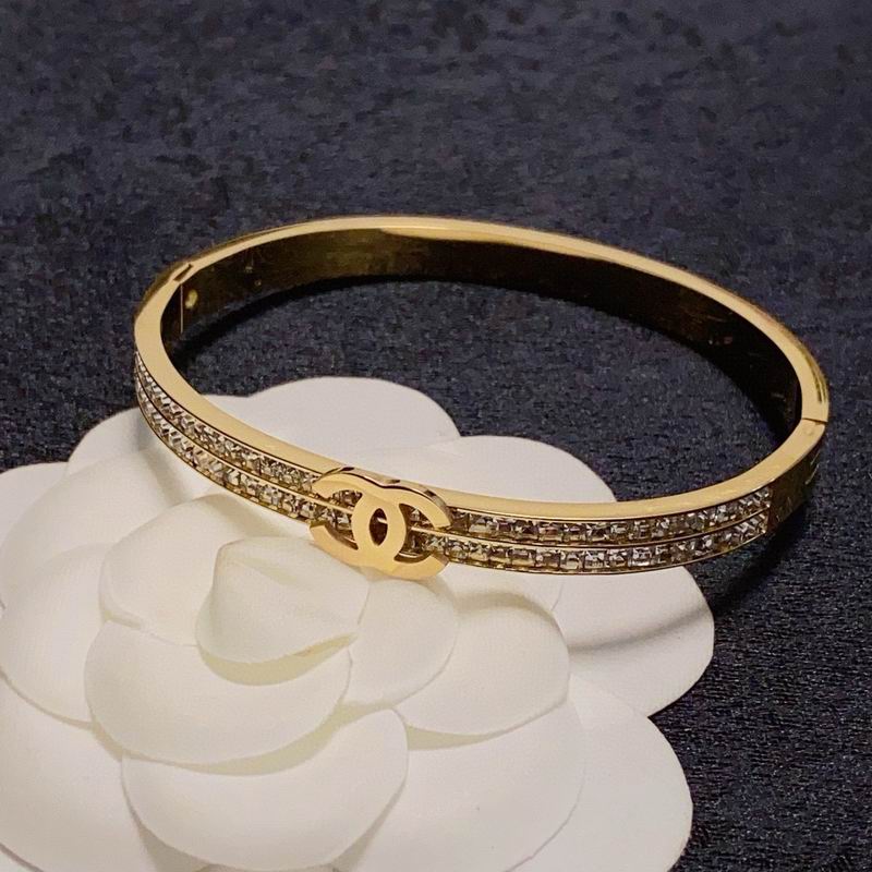 Chanel bracelet 07yxh06 (1)