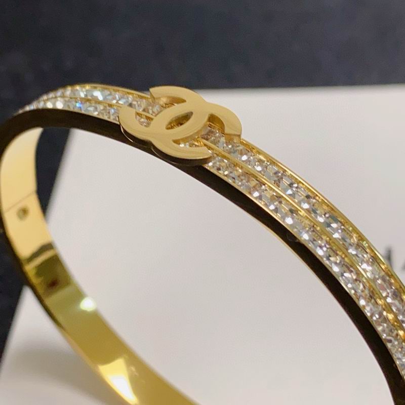 Chanel bracelet 07yxh06 (6)
