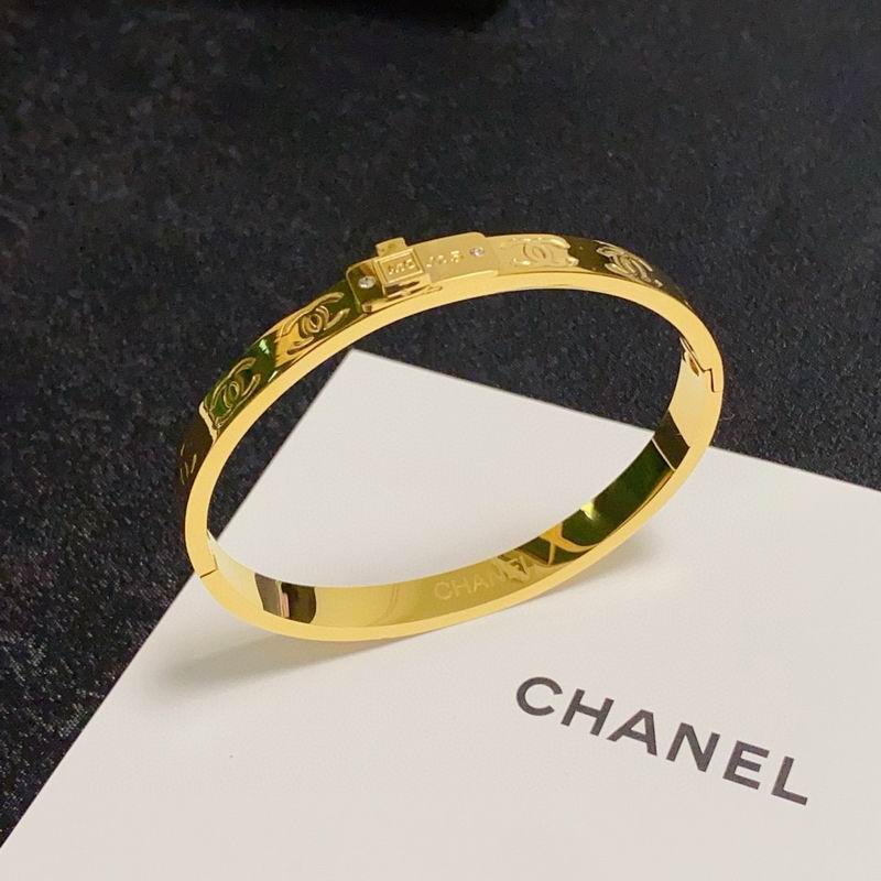 Chanel bracelet 07yxh07 (2)