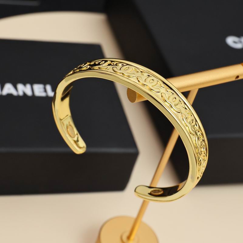 Chanel bracelet 07yxh08 (6)