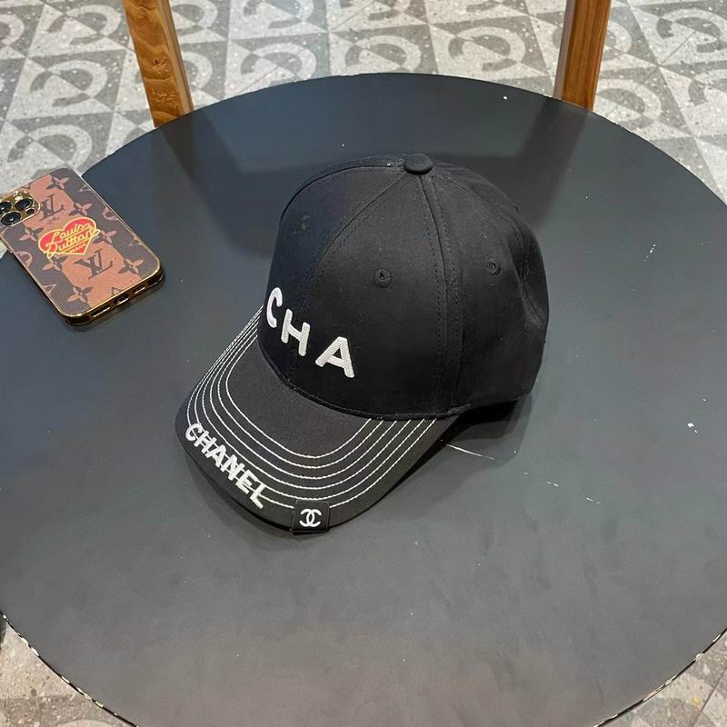Chanel cap (103)