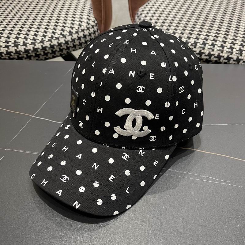 Chanel cap (256)