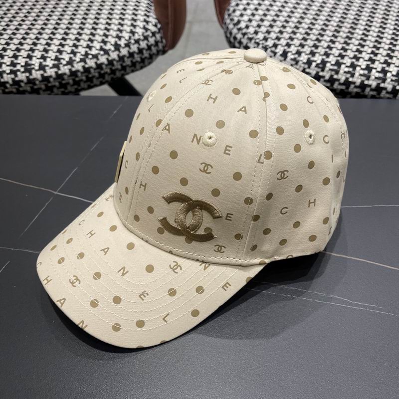 Chanel cap (267)