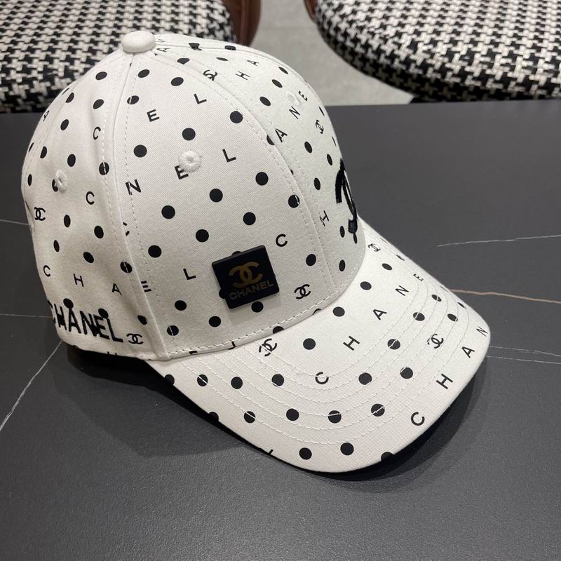 Chanel cap (277)