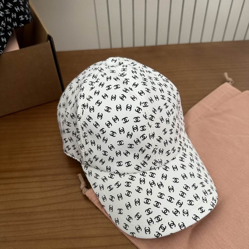 Chanel cap (292)