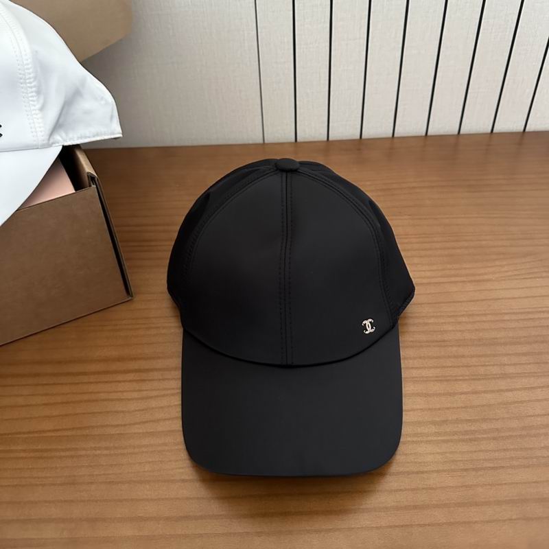 Chanel cap (327)