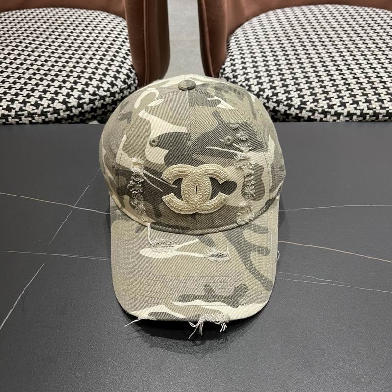 Chanel cap (424)