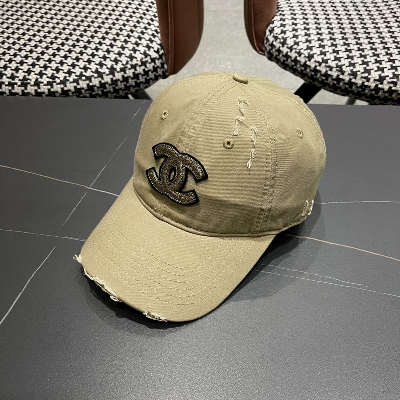 Chanel cap (489)