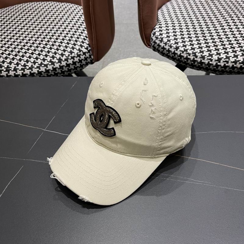 Chanel cap (511)