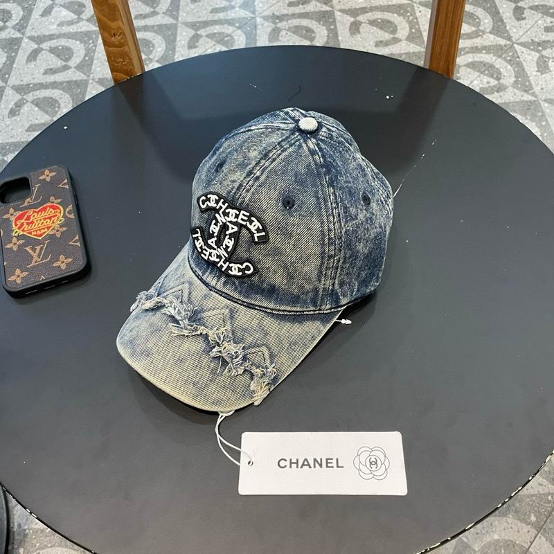 Chanel cap (591)