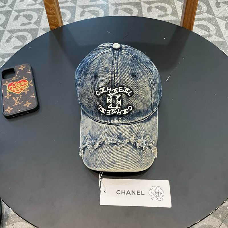Chanel cap (593)