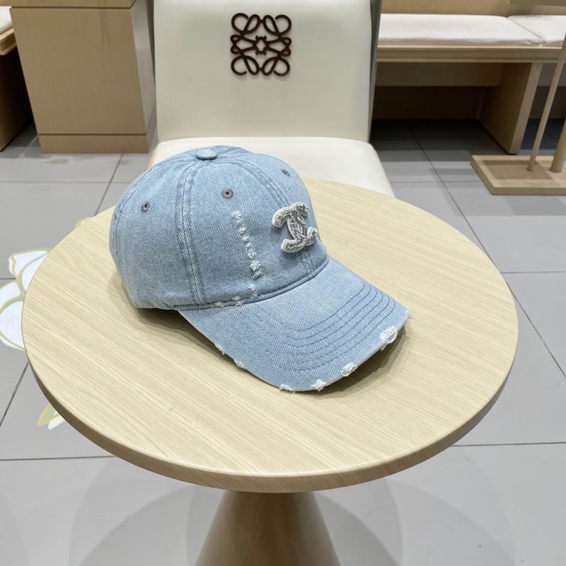 Chanel cap (600)