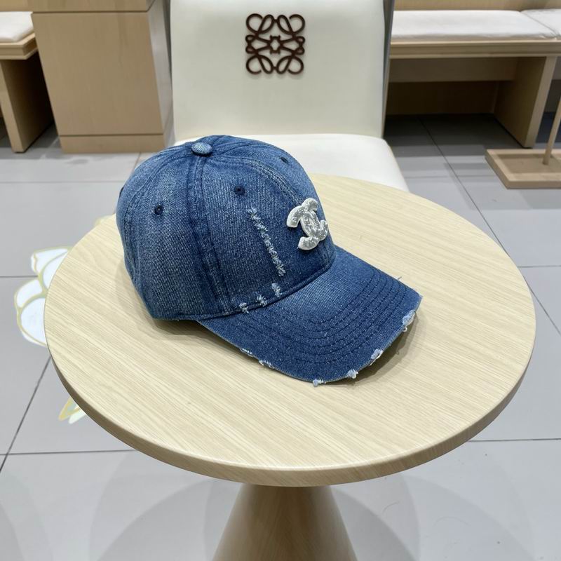 Chanel cap (609)