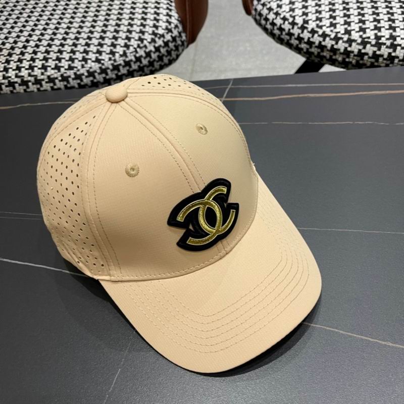 Chanel cap (638)