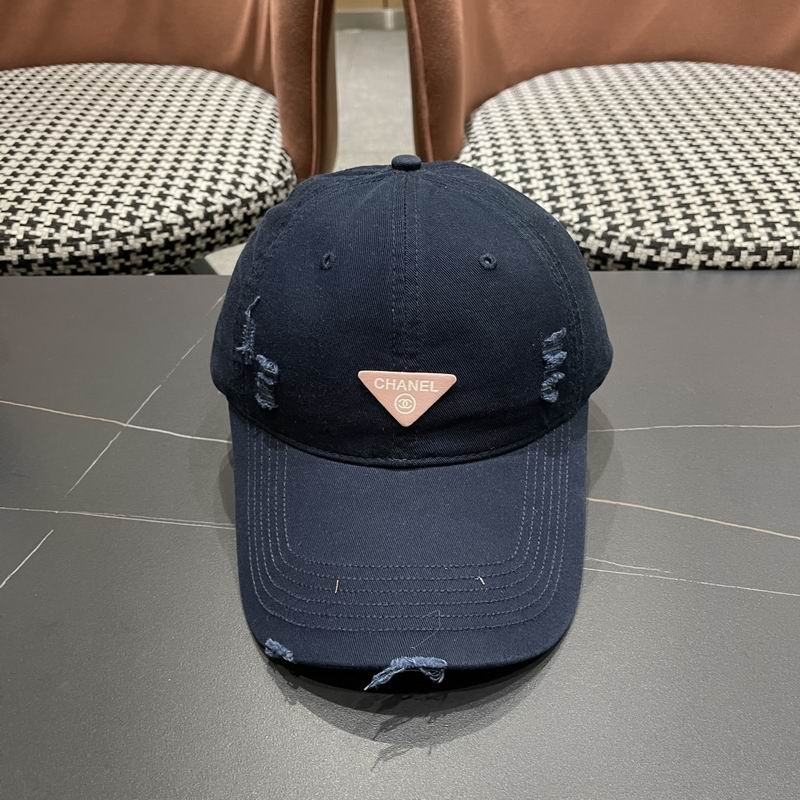 Chanel cap (671)