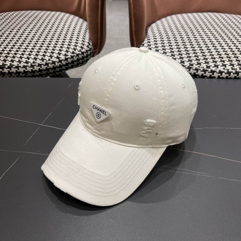 Chanel cap (681)