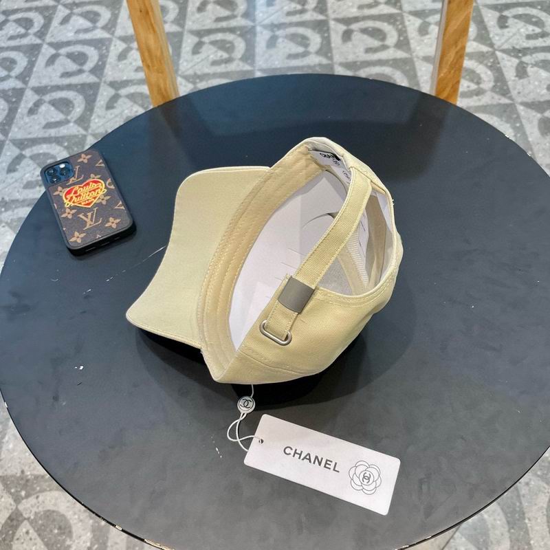 Chanel cap (71)