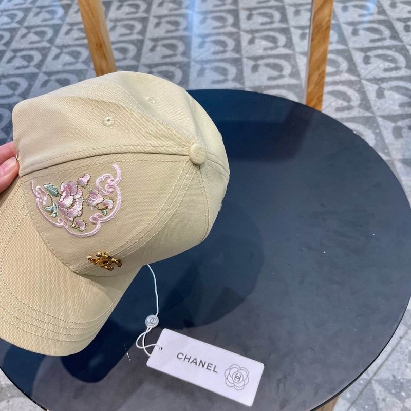 Chanel cap (72)