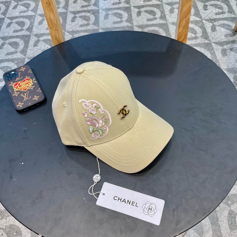 Chanel cap (75)