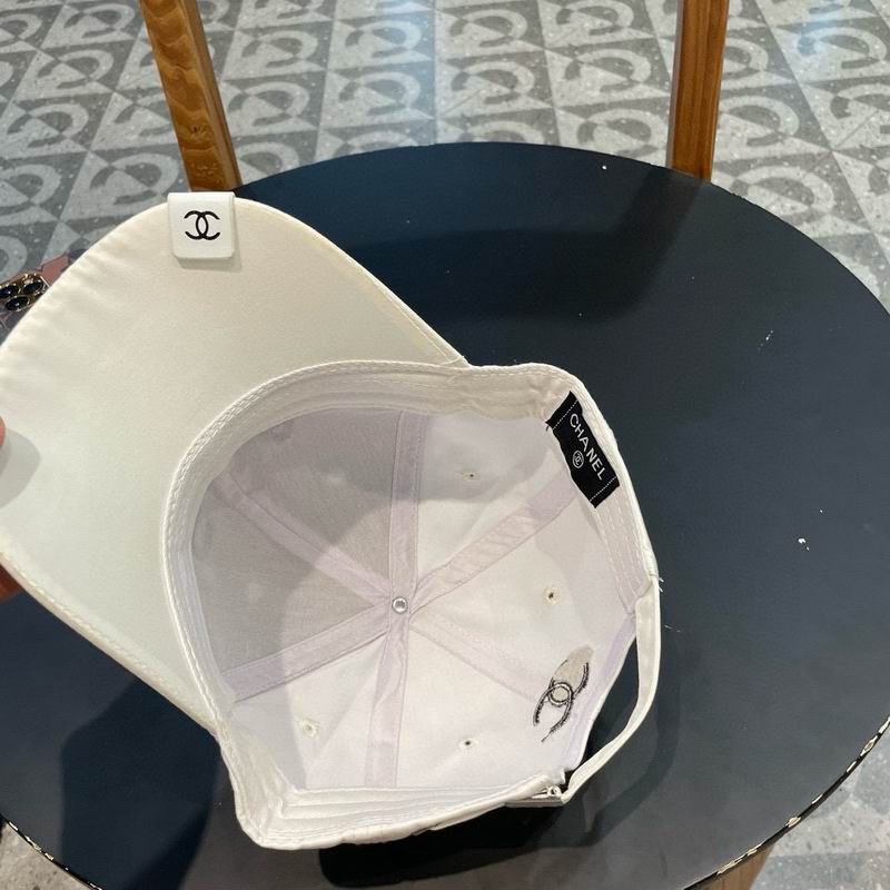 Chanel cap (79)