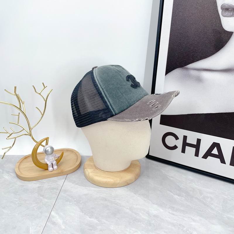 Chanel cap dx (303)