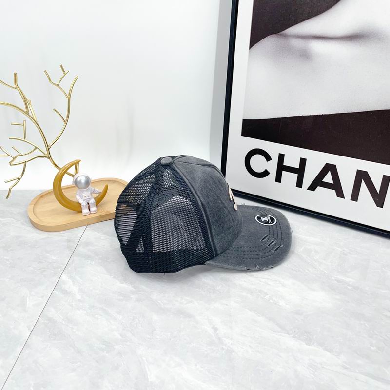 Chanel cap dx (308)