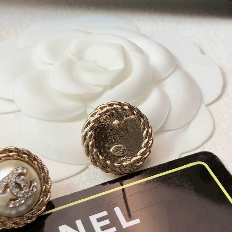 Chanel earring 05yxh01 (2)