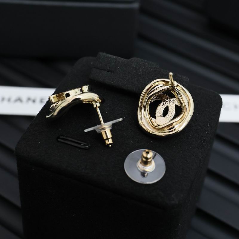 Chanel earring 05yxh05 (3)
