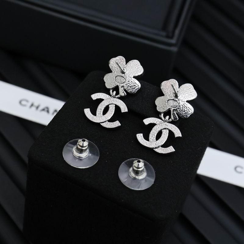 Chanel earring 05yxh08 (5)