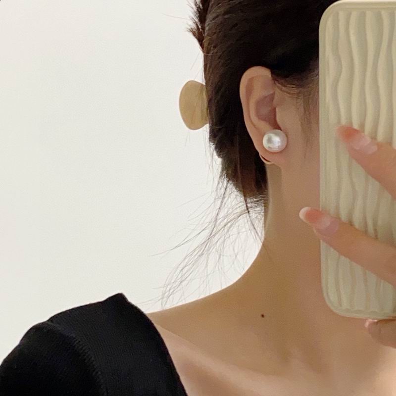 Chanel earring 05yxh10 (6)