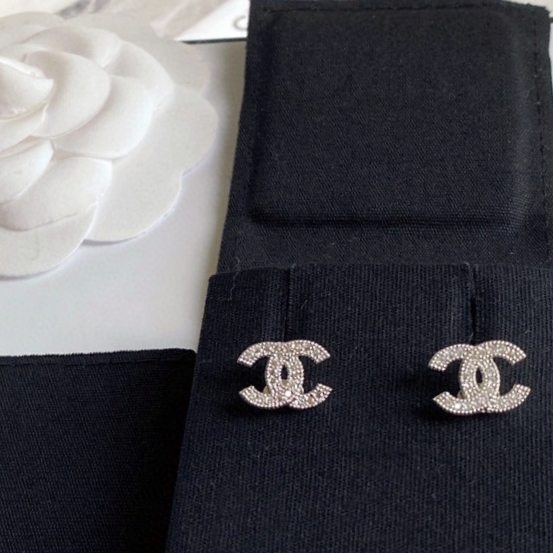 Chanel earring 05yxh24 (4)