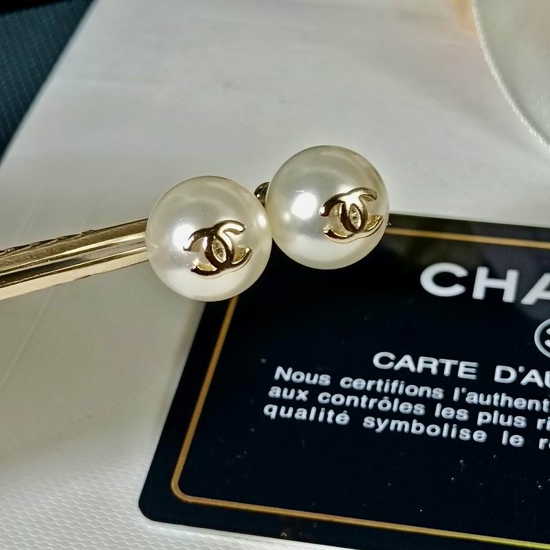 Chanel earring 05yxh25 (3)