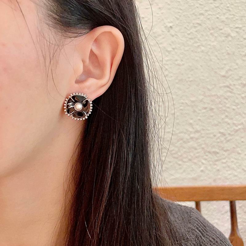 Chanel earring 05yxh36 (5)