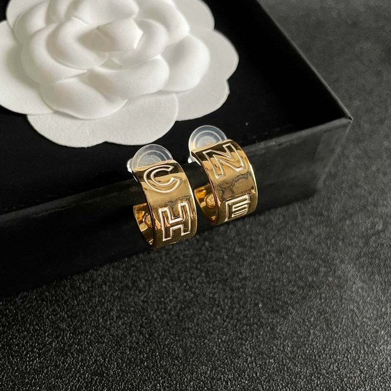 Chanel earring 05yxh39 (7)