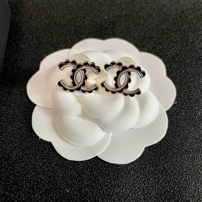 Chanel earring 05yxh45 (4)